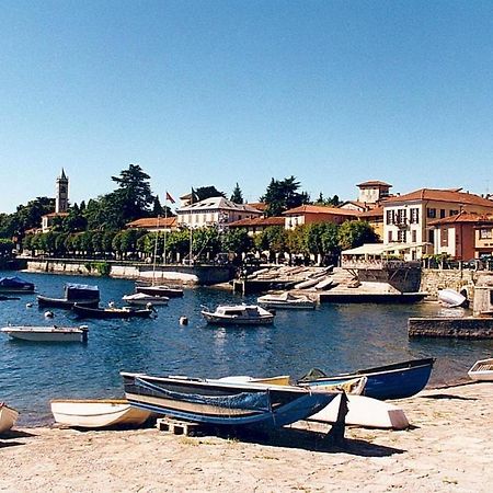 Lago Maggiore Lesa Exterior photo