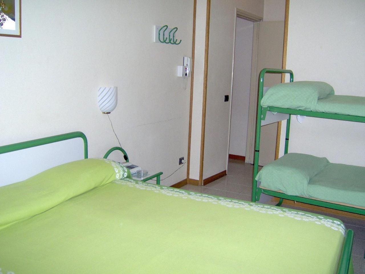 Lago Maggiore Lesa Exterior photo
