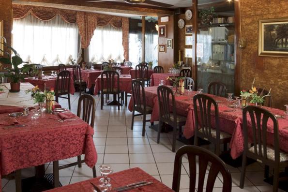 Lago Maggiore Lesa Exterior photo