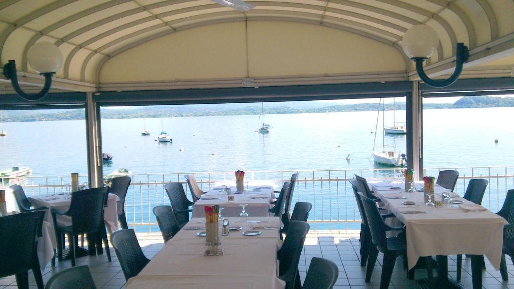 Lago Maggiore Lesa Exterior photo